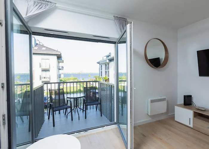 Kaszmir Z Widokiem 아파트 Dziwnów